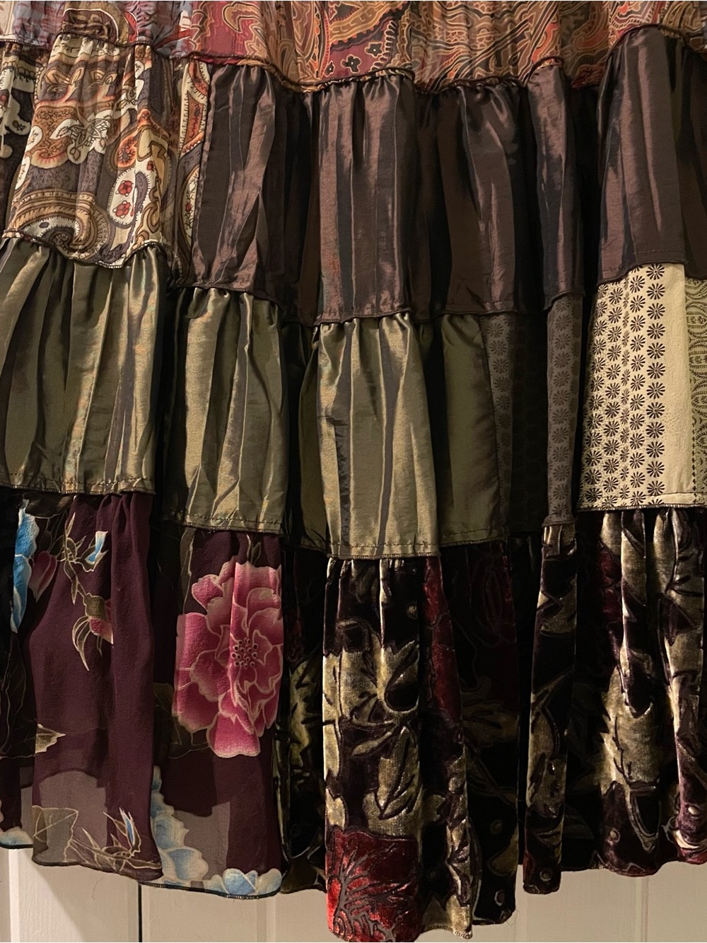 Cache vintage silk/velvet patchwork maxi skirt-size 0 like new - Picture 4 of 10